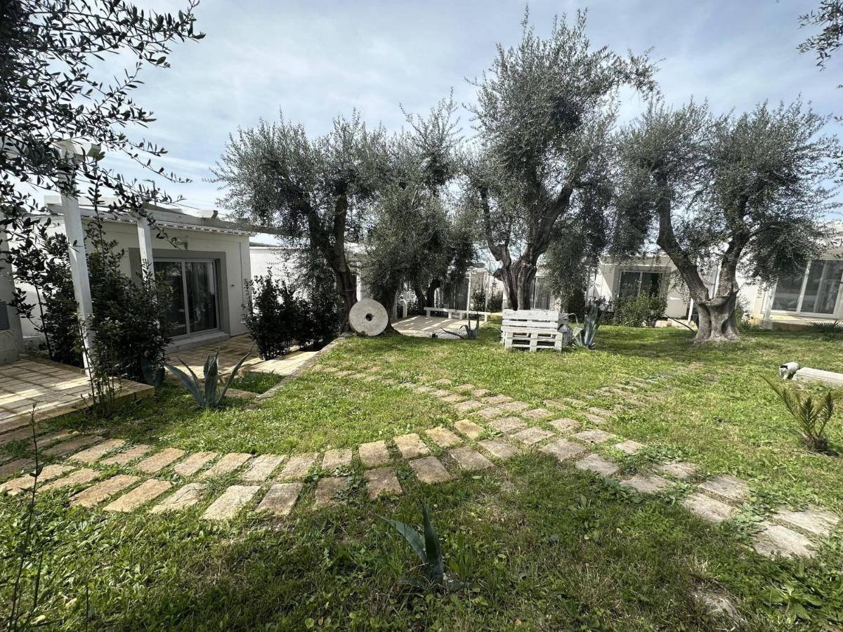 Frontemare Hotel Village & Ristorante Роди-Гарганико Экстерьер фото